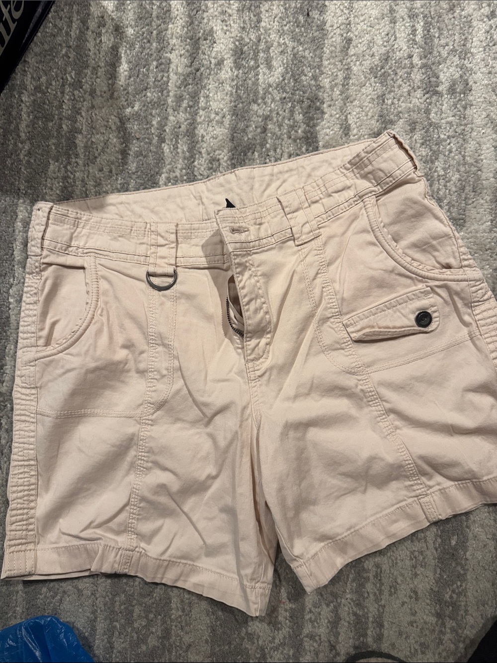 Style & Co. Light Beige Cargo Shorts with Utility Pockets